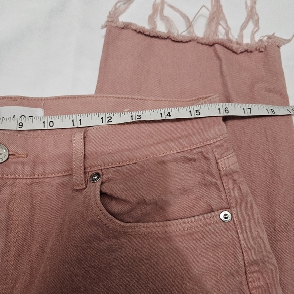 Loft Hight Waist Straight Leg Cropped Pink Frayed Hem Jeans! - Picture 6 of 8